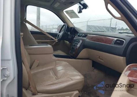 2007 Chevrolet Tahoe Ltz from USA, damaged, VIN 1GNFK13037J134504